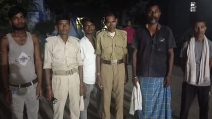 Bihar: बाइक की टक्कर से घायल छात्रा की मौत, स्कूल से घर लौटते वक्त हुई हादसे की शिकार; परिजनों का बुरा हाल Girl student returning home from school in Nalanda died due to bike collision