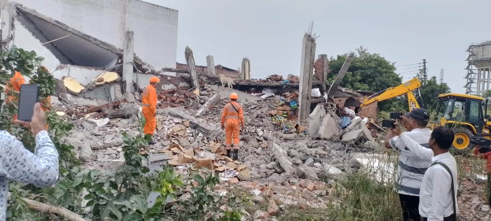 Blast in Factory: Illegal firecrackers were being made in the soap factory