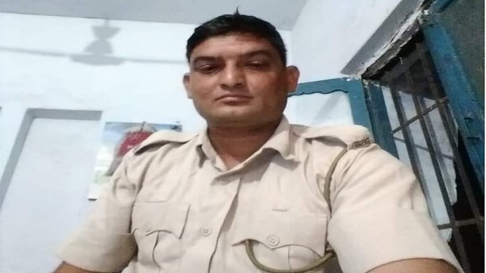 Body of constable posted in Home Guard in Bhiwani found on roadside, employee returning home from duty on bike