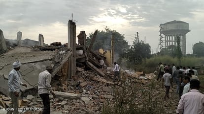 Meerut: Five laborers died in blast, but police officials are waiting for lab report