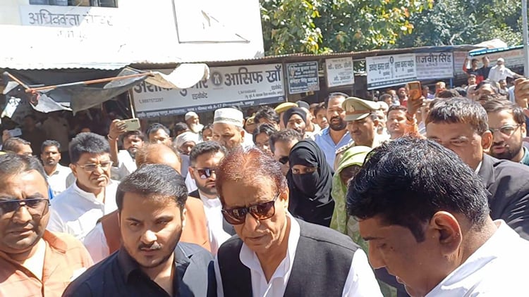 Abdullah Azam Two Birth Certificate Case Azam Khan Abdullah And Dr ...