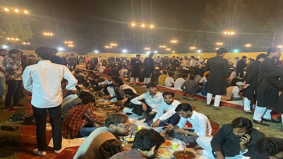 Feast on Sir Syed Day in AMU