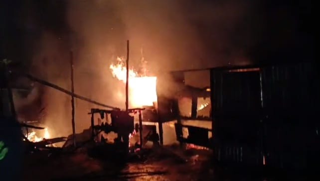 Hamirpur Fire, A massive fire broke out in the cattle market, half a dozen shops burnt to ashes