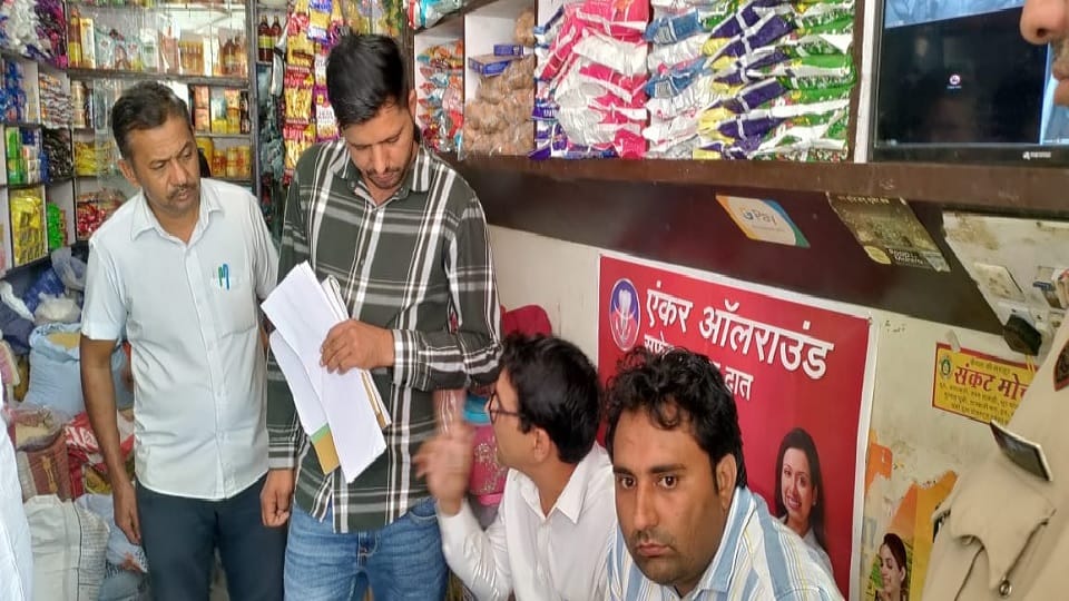 Food Safety Department raid on information about adulteration during Navratri in Hisar