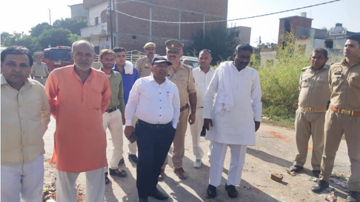 Meerut Blast: Congress and SP leaders inquired about condition of victims and targeted officers