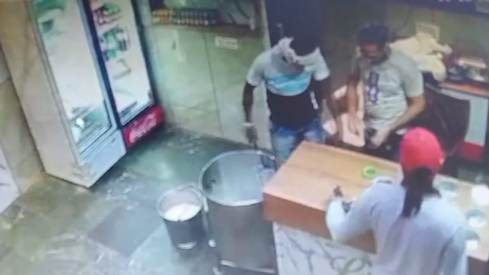 Loot in Milk Dairy in Moga