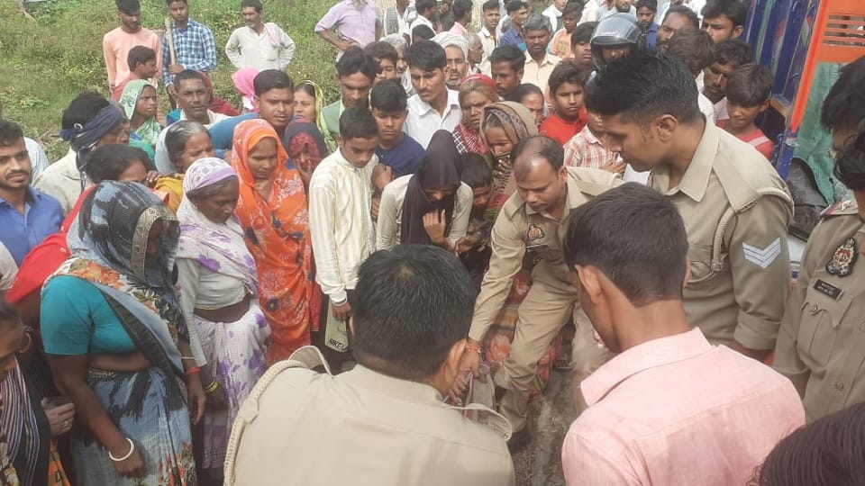 Rampur: Father and daughter riding bike killed in collision with tanker, daughter-in-law injured