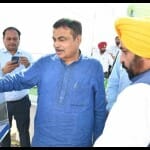 केंद्रीय मंत्री नितिन गडकरी व पंजाब सीएम भगवंत मान।
