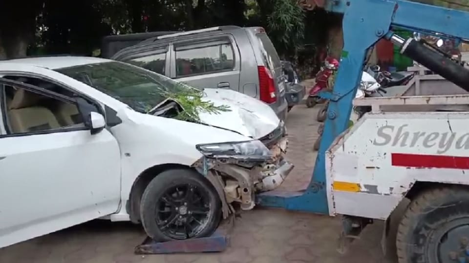 Six girl students injured after being hit by a speeding car