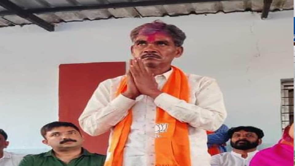 भाजपा प्रत्याशी ईश्वर साहू