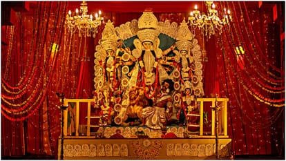दुर्गा पूजा पंडाल (प्रतिकात्मक तस्वीर)