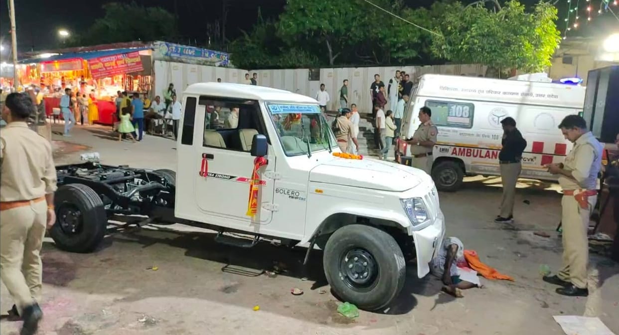 A new pickup was worshiped in the temple, it went out of control while plucking a coconut, one person died