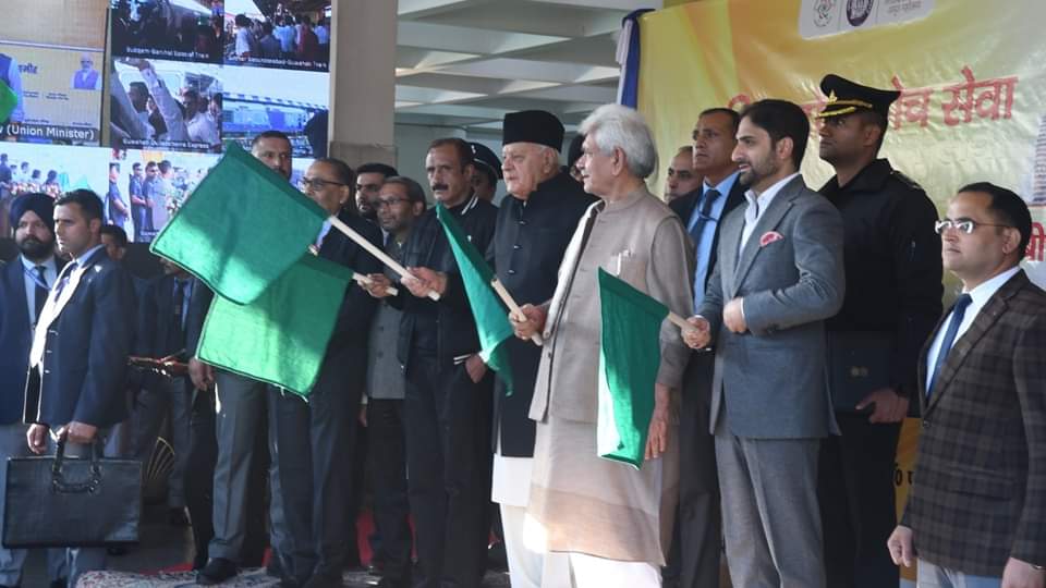 LG manoj Sinha inaugurates Vistadom train in kashmir run from budgam to banihal