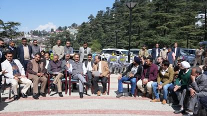 CM Sukhu: सीएम सुक्खू बोले- पर्यटक वाहनों पर एसआरटी व अन्य करों को कम करेगी प्रदेश सरकार Government to reduce Special Road tax on Tourists and other commercial vehicles: CM Sukhvinder Singh Sukhu