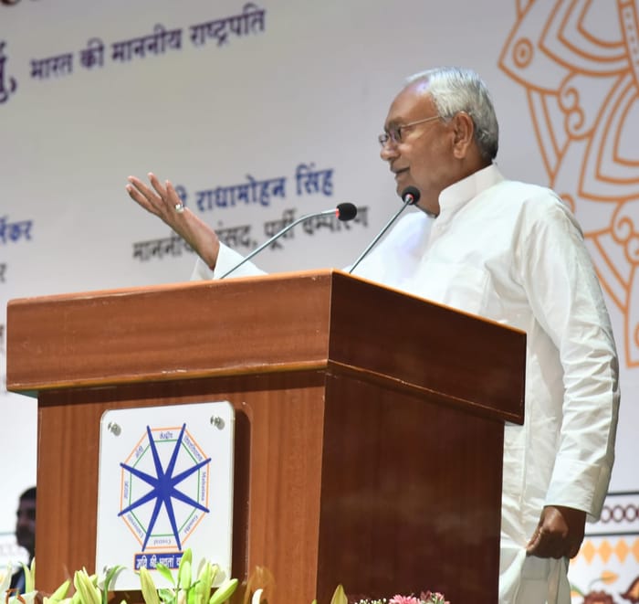 Nitish Kumar political balance amid alliance confusion; JDU fielded candidates against BJP in Madhya Pradesh