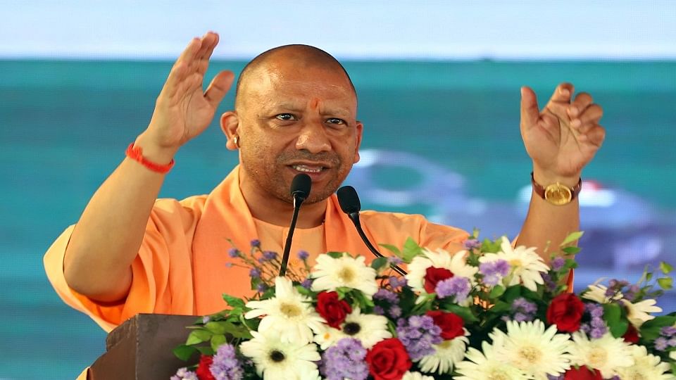 CM Yogi said: Those who habitually break traffic rules in UP will have their licenses canceled