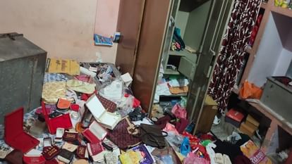 यूपी: बेटी की सगाई के बाद कंगाल हुआ परिवार, घर लौटे तो खिसक गई पैरों तले जमीन; अब लगा रहे थाने के चक्कर family became poor after the daughter's engagement returned home ground slipped under their feet