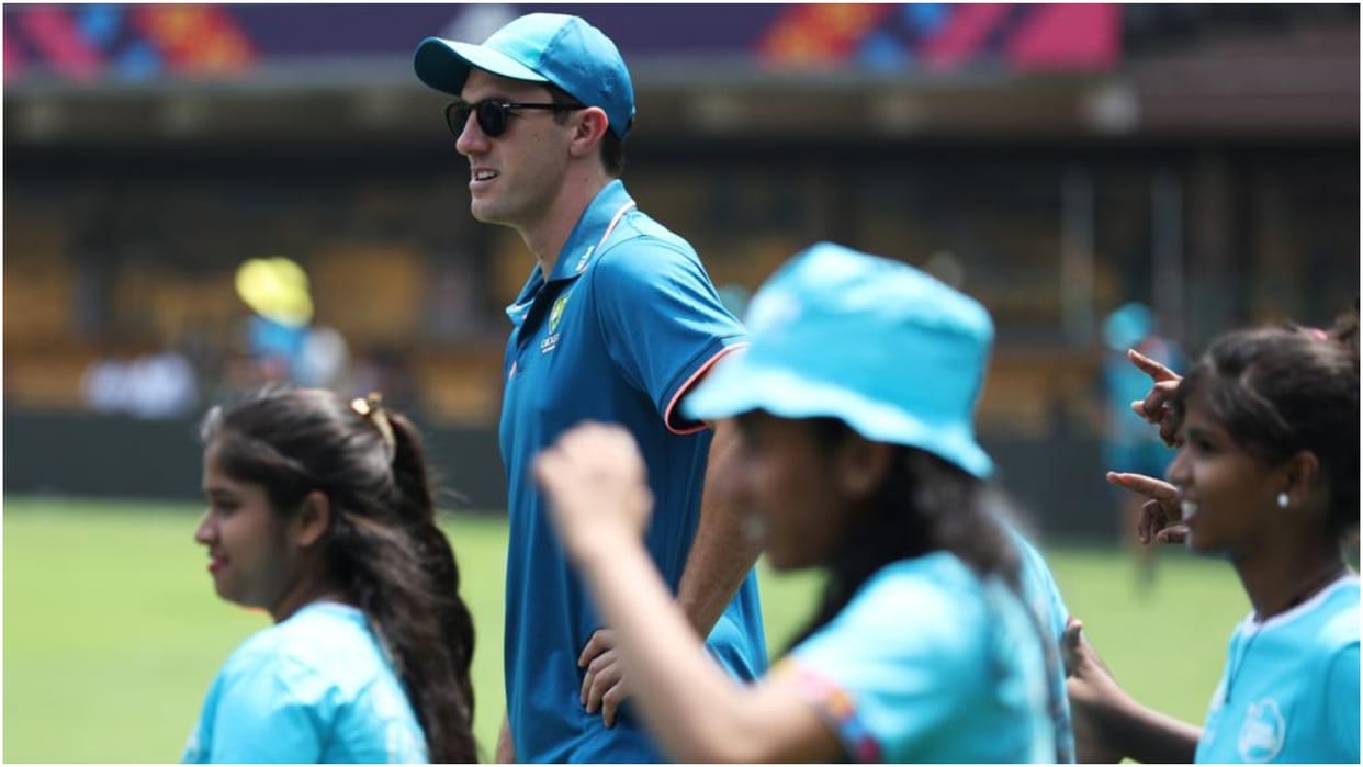 Australian team meets with Special child in Bengaluru before AUS vs PAK ODI WC 2023 Match