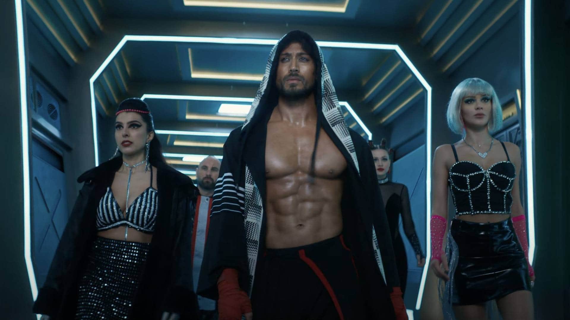 Ganapath director says he had constant self doubt while making tiger shroff kriti sanon film faced challenges