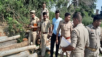 Aligarh: लकड़ियों के ढेर में मिला युवक का शव, मृतक के सिर-चेहरे पर चोट, एक हिरासत में Dead body of a young man found in a pile of wood