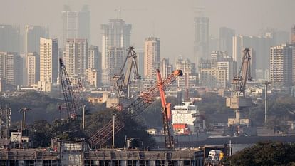 Air Pollution in Delhi and Mumbai its reasons and consequences