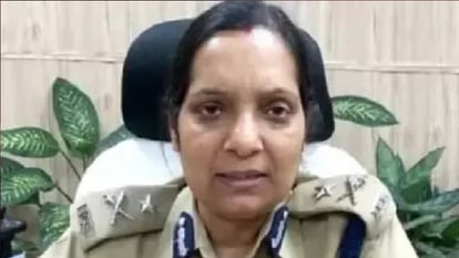 Noida Police Commissioner Laxmi Singh  appointed new in-charges in 11 police stations of the Commissionerate