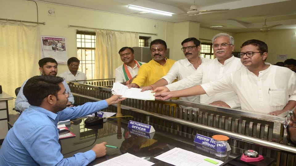 Chhattisgarh election 2023 Congress candidates Jatin Jaiswal and Deepak Baij filed nomination