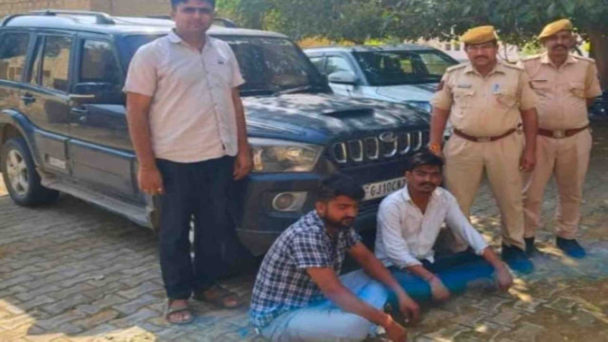 Two youths arrested for posting reels on social media with weapons in Jaisalmer
