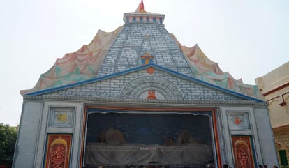 Navratri 2023 Durga Puja pandals are keeping pace with Digital India glow will increase in Varanasi from today