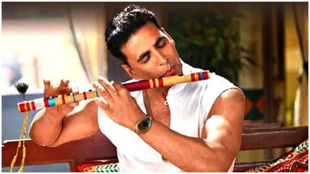 Umesh Shukla reveals Akshay Kumar was hesitant to sign OMG after Amitabh Bachchan film flopped at Box Office