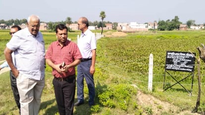 अपर नगर आयुक्त निरंकार सिंह। (फाइल)