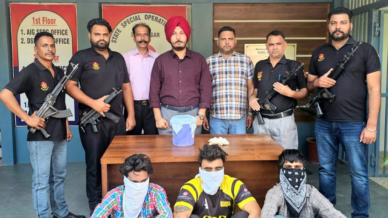 Punjab: Three henchmen of terrorist Sukha caught with weapons, two illegal pistols and 12 cartridges recovered
