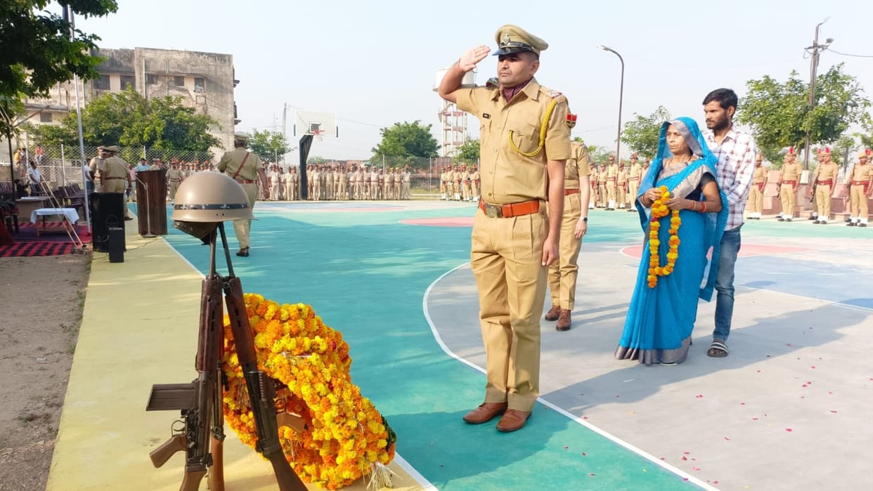 Martyrs honored on the occasion of Police Martyr's Day in Dholpur