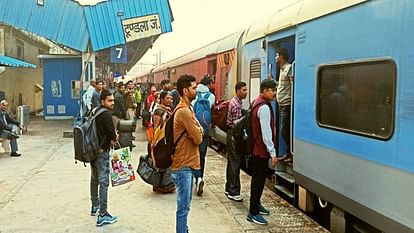 OHE insulator broken due to monkey fight at Tundla station Many trains including Rajdhani and Tejas stopped