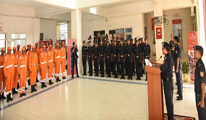 Salute to soldiers who sacrificed their lives in line of duty in varanasi