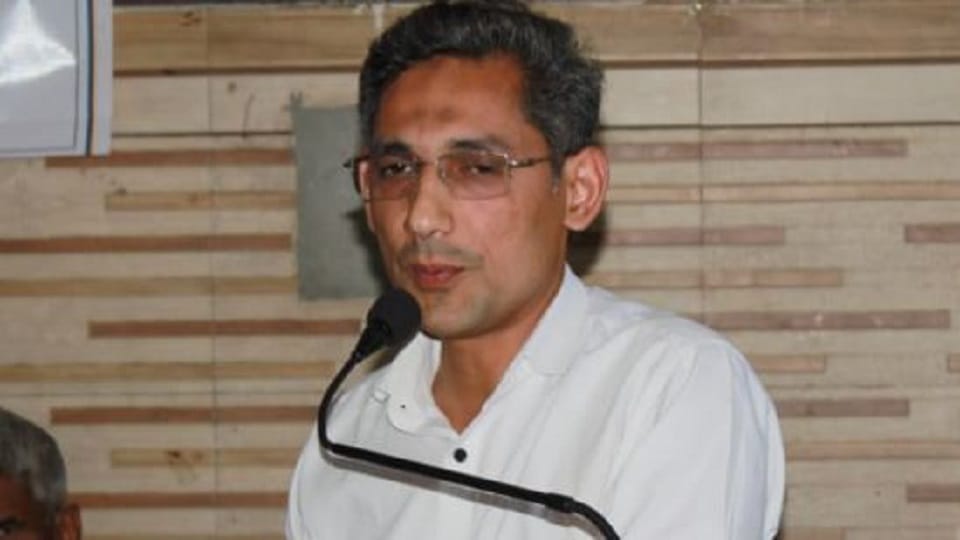 Nadeem Anjum resigns from AAP Metropolitan President