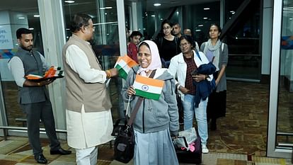 Sixth flight carrying Indians from Israel to Delhi under Operation Ajay 143 citizens reached India