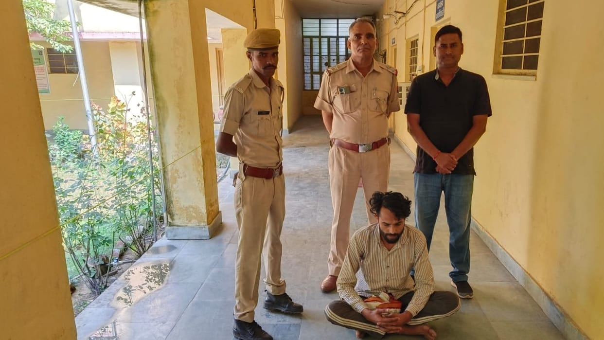 Criminal who demanded extortion of Rs 20 lakh from a businessman arrested in Dholpur