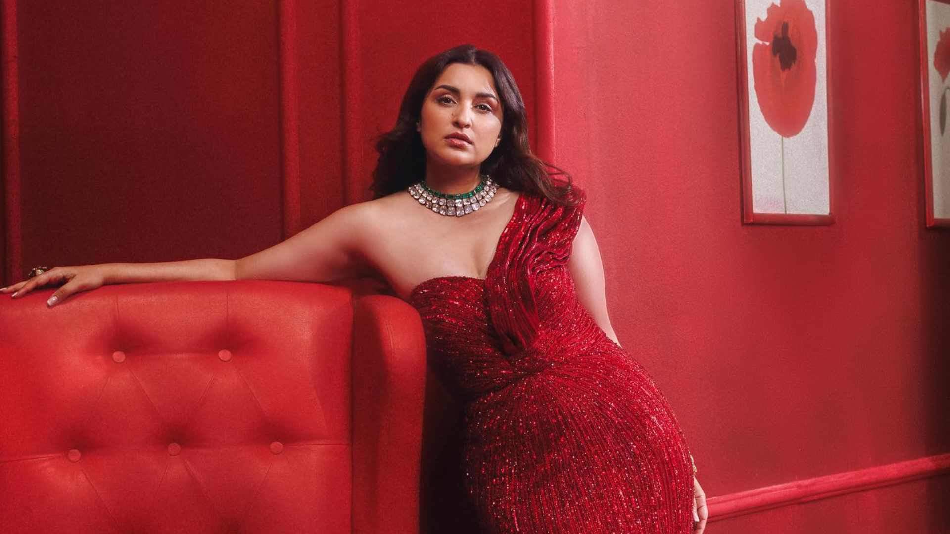 Chamkila Parineeti Chopra will sing 15 songs in Imtiaz Ali Diljit Dosanjh film fans excited with announcement