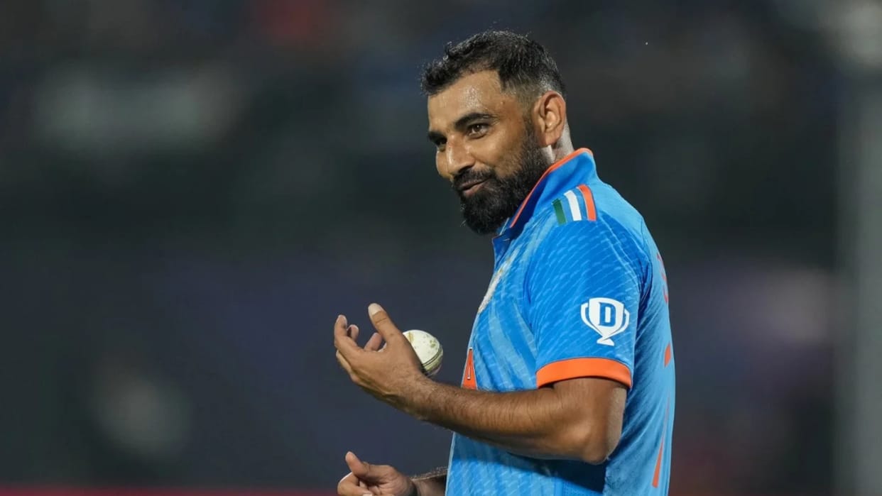IND vs ENG Should Mohammed Shami be dropped after Hardik Pandya return Aakash Chopra advice world cup 2023