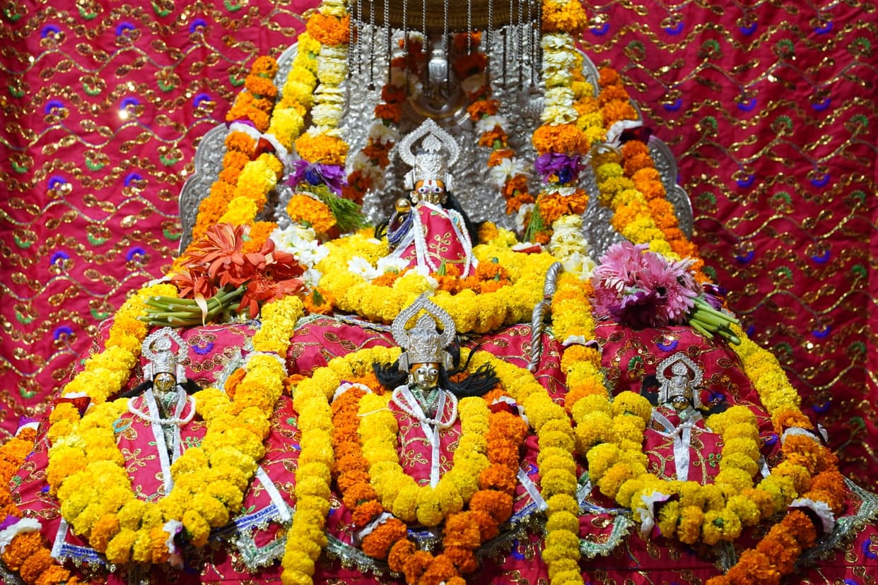 Ayodhya Ram mandir Priests recruitment for full details read this article