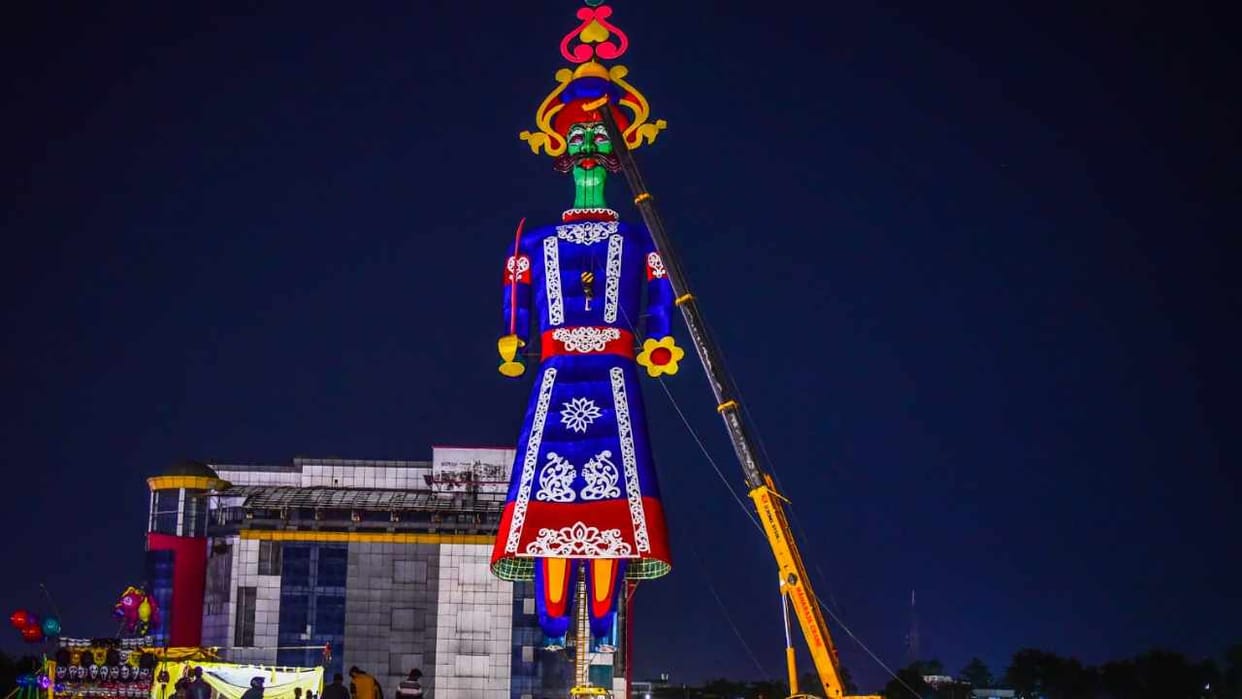 171 feet high Ravana will burn from 12 remote points in Panchkula