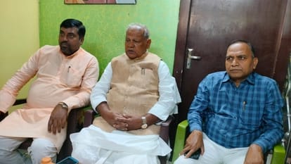 Politics: पूर्व CM ने कहा- तेजस्वी झूठ बोल रहे; पांचों राज्य में मोदी की सरकार बनेगी, NDA का कोई विकल्प नहीं Former CM Jitan Ram Manjhi says Tejashwi Yadav is lying; Modi's government will be formed in all five states