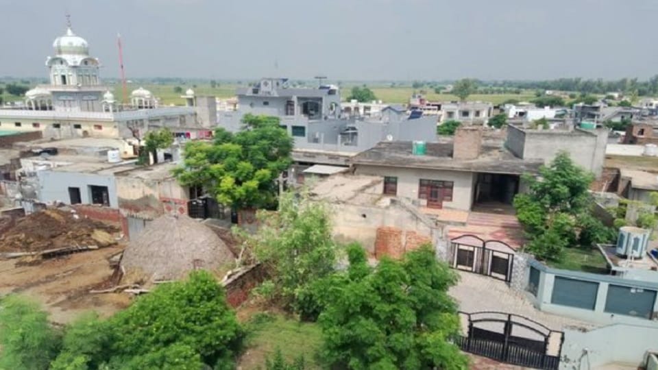 young men and women of village Dudana of haryana became foreigners for employment