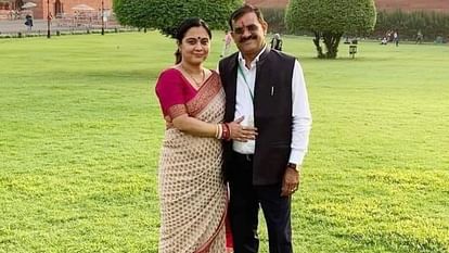 MP Election 2023: टिकट विवाद पर BJP प्रदेशाध्यक्ष की पत्नी बोलीं- जिनकी लॉटरी लगी है वो कितने दिन की लगी है MP Election 2023: Statement of BJP State President VD Sharma's wife on ticket dispute