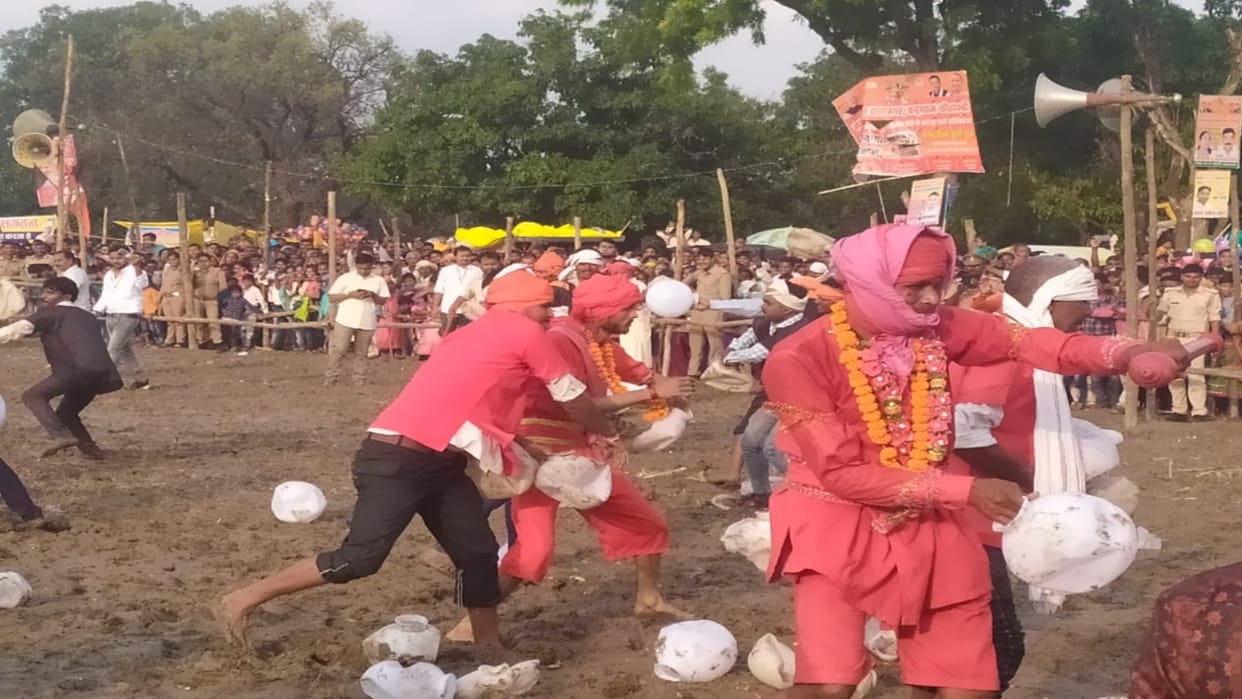 Historic Kuppi battle of Daranagar tomorrow, crowd of lakhs gathers to watch.