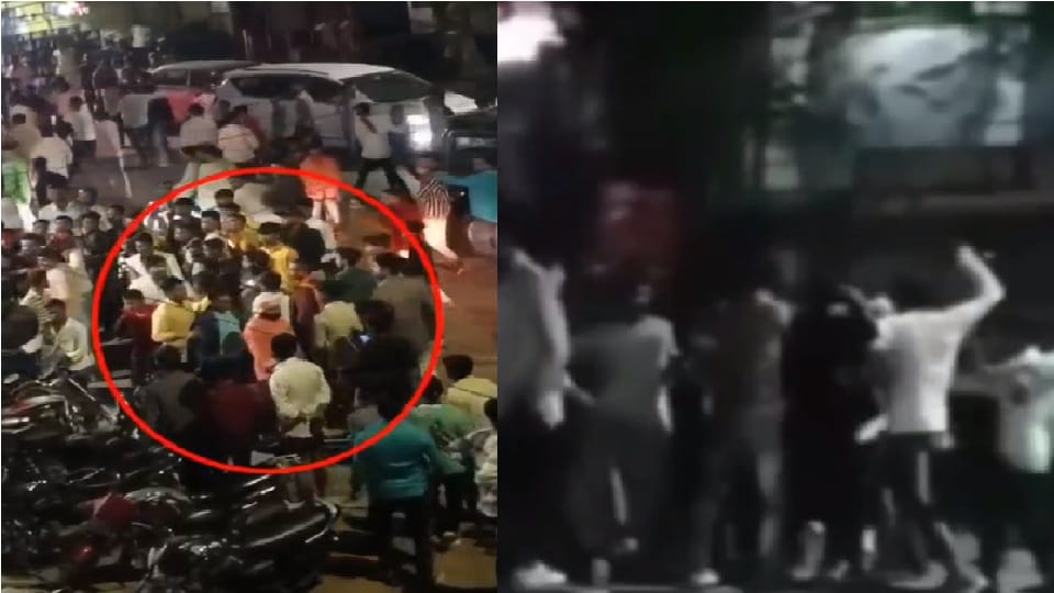 Dispute between two parties regarding desired song in Dandiya program in Sant Kabir Nagar