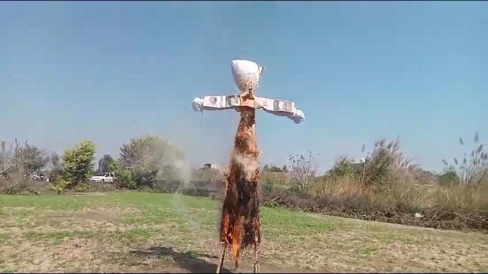 Farmer organizations celebrated Kisan Dussehra in Ambala, Effigy burnt in anger