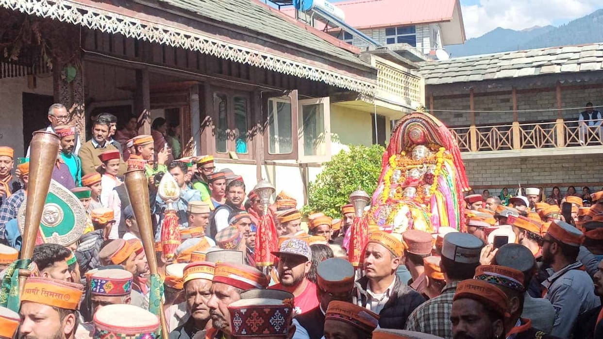 Lord Karthik Swami arrived in International Kullu Dussehra after 32 years