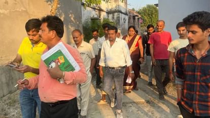 Stirred by the death of two children due to fever in the same village within 18 hours